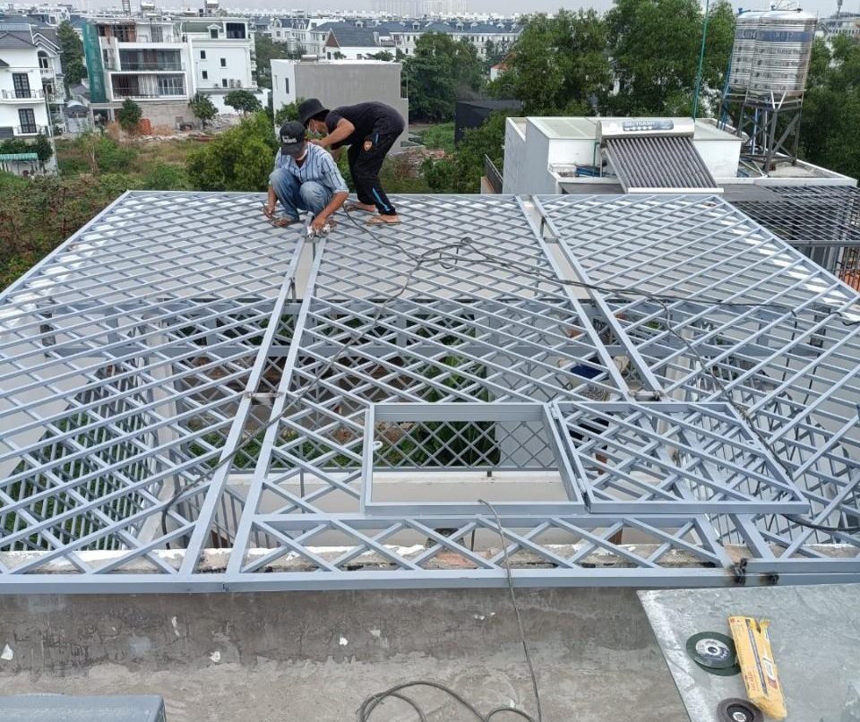 làm khung sắt bảo vệ tại lai thiêu bình dương lh 0967.182.229 mr: chiến