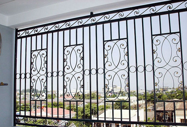 thợ làm khung sắt bảo vệ tại quận thủ đức