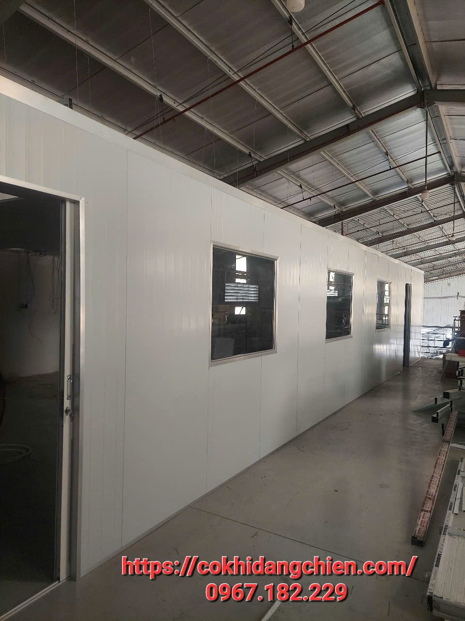 làm vách panel cách nhiệt tại cát lái