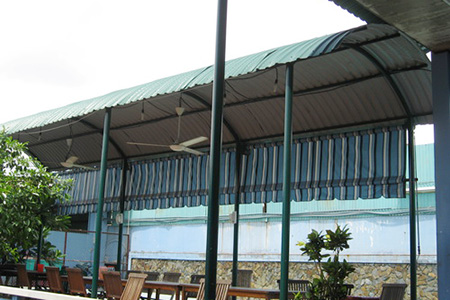 thợ làm mái tôn tại nhà bè