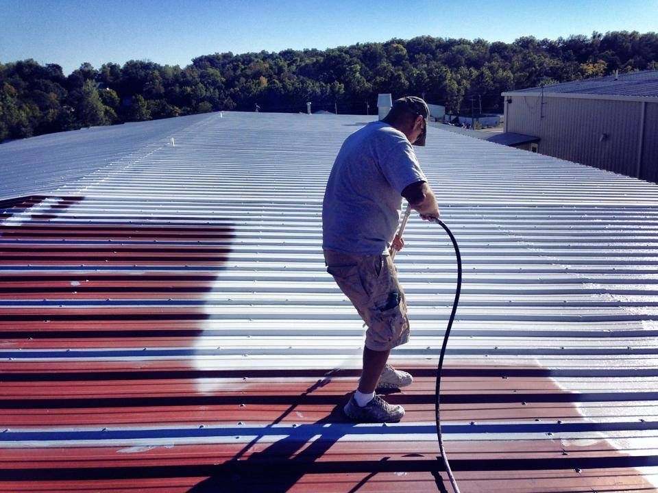 thợ sơn chống nóng tại quận 1