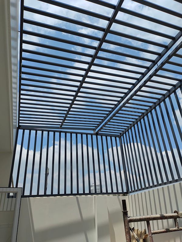 Thợ làm khung bảo vệ sắt tại Quận thủ đức